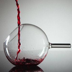 The rEvolution Wine Glass 7oz / 200ml